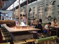 大堂-成都你六姐·牛肉冒菜(上海环宇荟店)