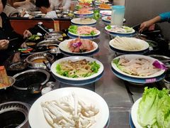 -钱小主·自助回旋烤肉火锅餐厅(东方新天地店)