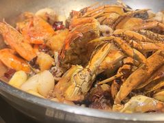 -七欣天香辣蟹火锅(上海银亿滨江店)
