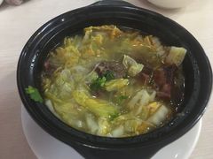 -闫家驴肉老店(华电一校店)
