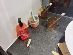 -桔子酒店(上海西藏北路地铁站店)