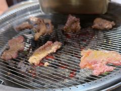 -青瓦餐厅·生鱼片·韩园烤肉(西塔店)