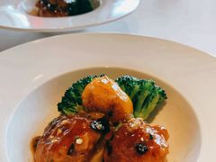 百花煎酿鲜贝配西兰花-三号黄浦会Canton Table