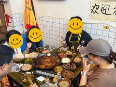 -黄潇洒老火锅(九眼桥宏济巷店)