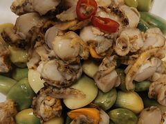 -赶海部落海鲜城(海阳路店)