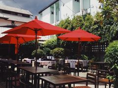 环境-Dash Teak House