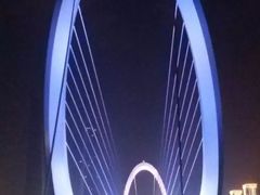 -南京眼步行桥