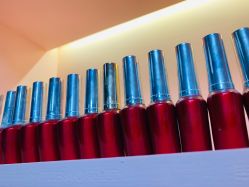 -斐尔国际皮肤管理中心