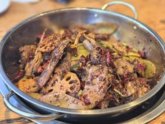 爆辣干锅鸭头-安诚居干锅鸭头(八角店)