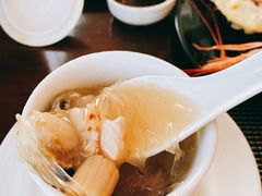 鲍鱼鱼翅花胶汤-白天鹅宾馆·流浮阁咖啡厅