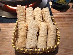 铃铃卷-湊湊火锅·茶憩(上海合生汇店)