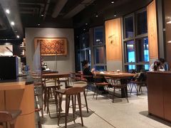 大堂-星巴克臻选(深圳万象天地旗舰店)