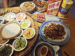 -包整·丝娃娃(一览甲秀楼风景店)