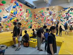 -问山MountQuest攀岩馆