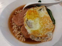 餐肉煎农场蛋出前一丁面-金湖港式餐厅(建外店)