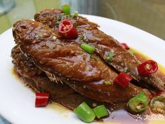 -黄泥岗·地道湖北菜(奥特莱斯店)