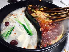 -钢管厂歆瑞源油卤串串香(春熙路太古里店)