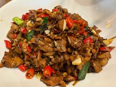 -钟掌勺忘不了地道湘菜(新天地假日广场店)