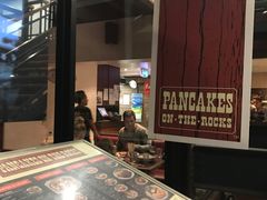 -Pancakes on the rocks(Darling Harbour)