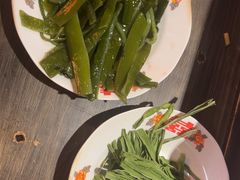 -红九格老火锅(三峡广场店)