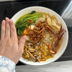 -玥奢国际母婴护理中心(滨江宝龙店)