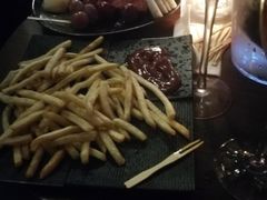 -TZ House音乐现场(来福士中心店)