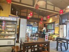 -富正毅三下锅·湘西韵味(天门山索道店)