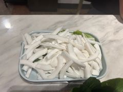 沙律椰青-龙泉人椰子鸡.糟粕醋.海南菜(三亚旗舰店)