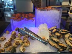 -圣丰索菲特·2 On 988 Café 自助餐厅