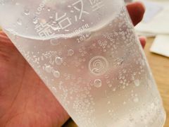 雪碧-龙治汉堡(中华城店)