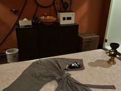 -迪瓦娜按摩和水疗中心