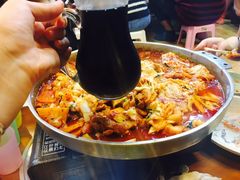 -亲昵春川鸡排(韩国美食街店)