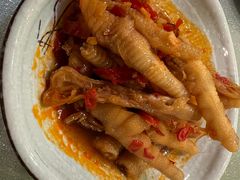 柠檬爽口鸡爪-东北农家小院(定西路店)