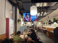 -乔街深夜食堂·小龙虾·高压锅生蚝(杭州总店)