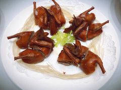 果木烤乳鸽-老船夫婚宴婚庆会馆(延吉路店)