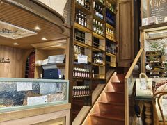 -玛格萝妮比萨屋(四平店)