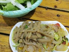 -虹兴砂锅店