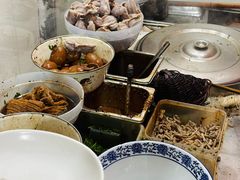 -叶新小吃店(来凤小区总店)