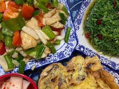 松茸炒腊肉-老宅子私房菜馆(大理古城店)