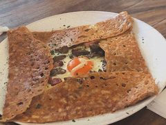 鸡蛋蘑菇熏肉荞麦可丽饼-RAC BAR(安福路店)