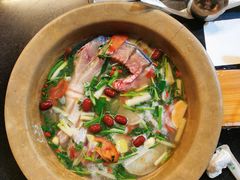 -抚仙湖生态石锅鱼野生菌(告庄店)