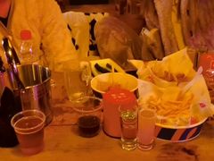 -Helens海伦司小酒馆(王家湾人信汇店)