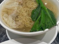 鲜虾云吞面-頂好酒家·经典粤菜(海信广场店)