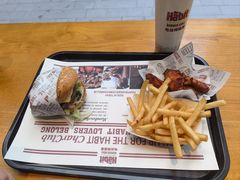 -The Habit Burger Grill 哈比特汉堡(复兴soho店)