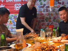 -喝丢一只鞋海鲜烧烤(市场店)