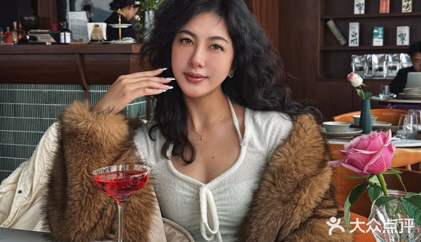 新年第一喝🍷  财神来来来💰～