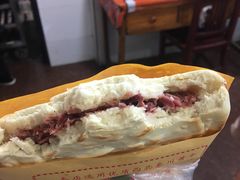 腊牛肉夹馍-杨天玉腊牛羊肉店