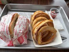 -FATBURGER 特富客汉堡(外交公寓店)