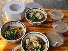 -李易面馆(树木岭店)