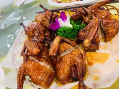 红烧乳鸽-花好悦园(瀛洲店)
